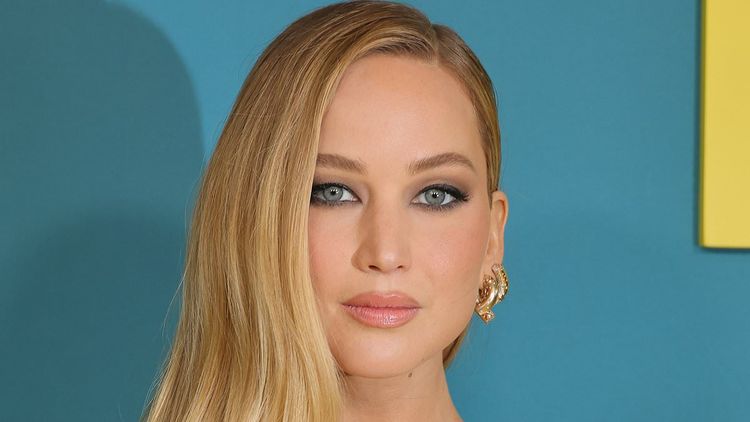 Jennifer Lawrence Stuns Fans With Full Frontal Naked Scene In X Rated Comedy No Hard Feelings On