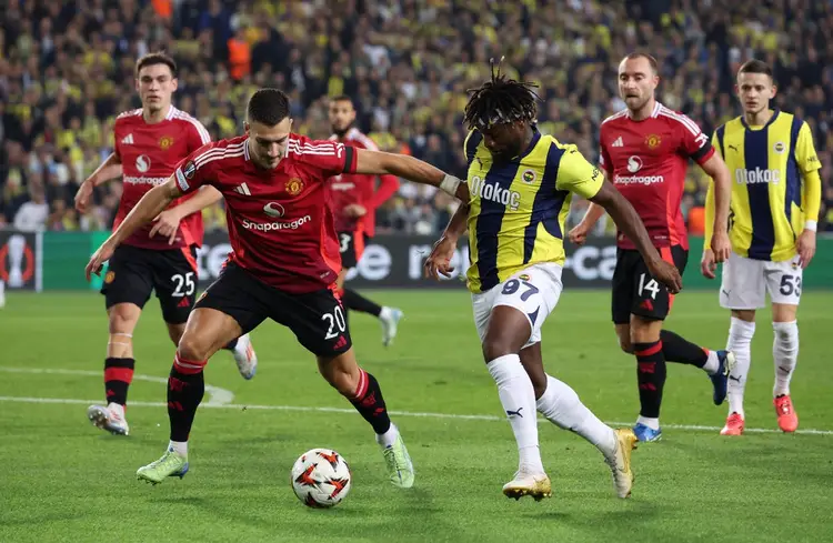 Fenerbahçe vs Man United